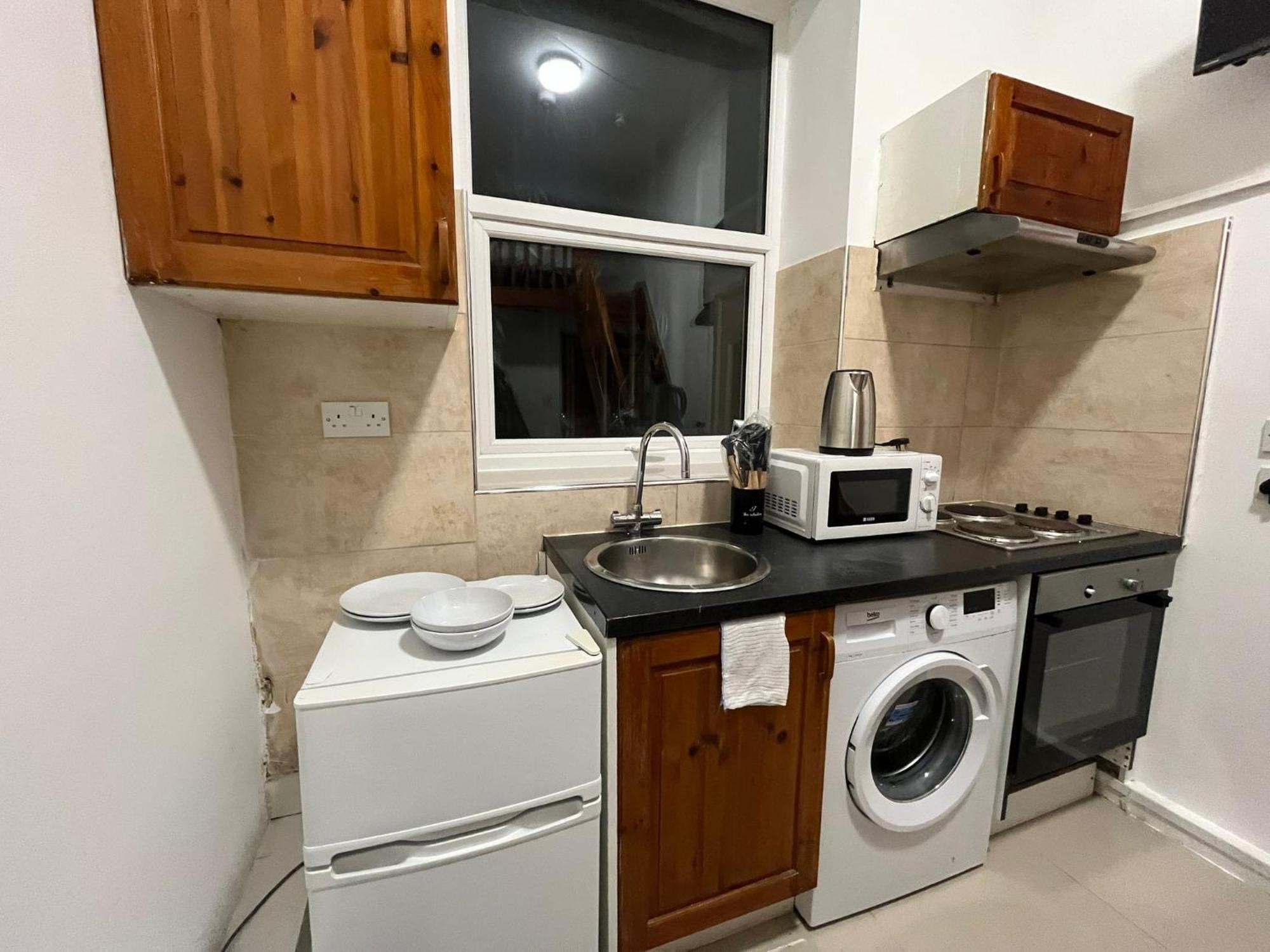 Modern Studios Queenspark Londres Chambre photo