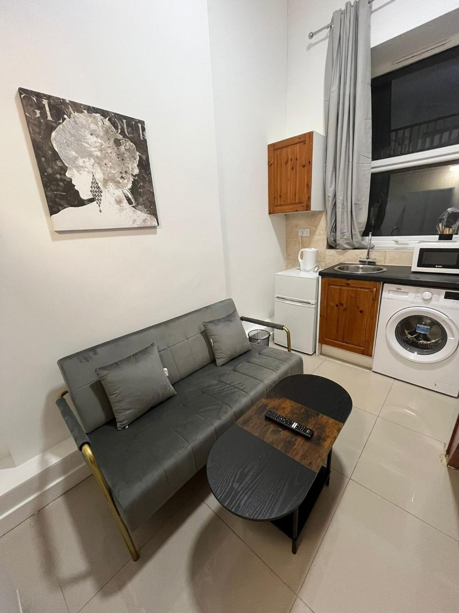 Modern Studios Queenspark Londres Chambre photo