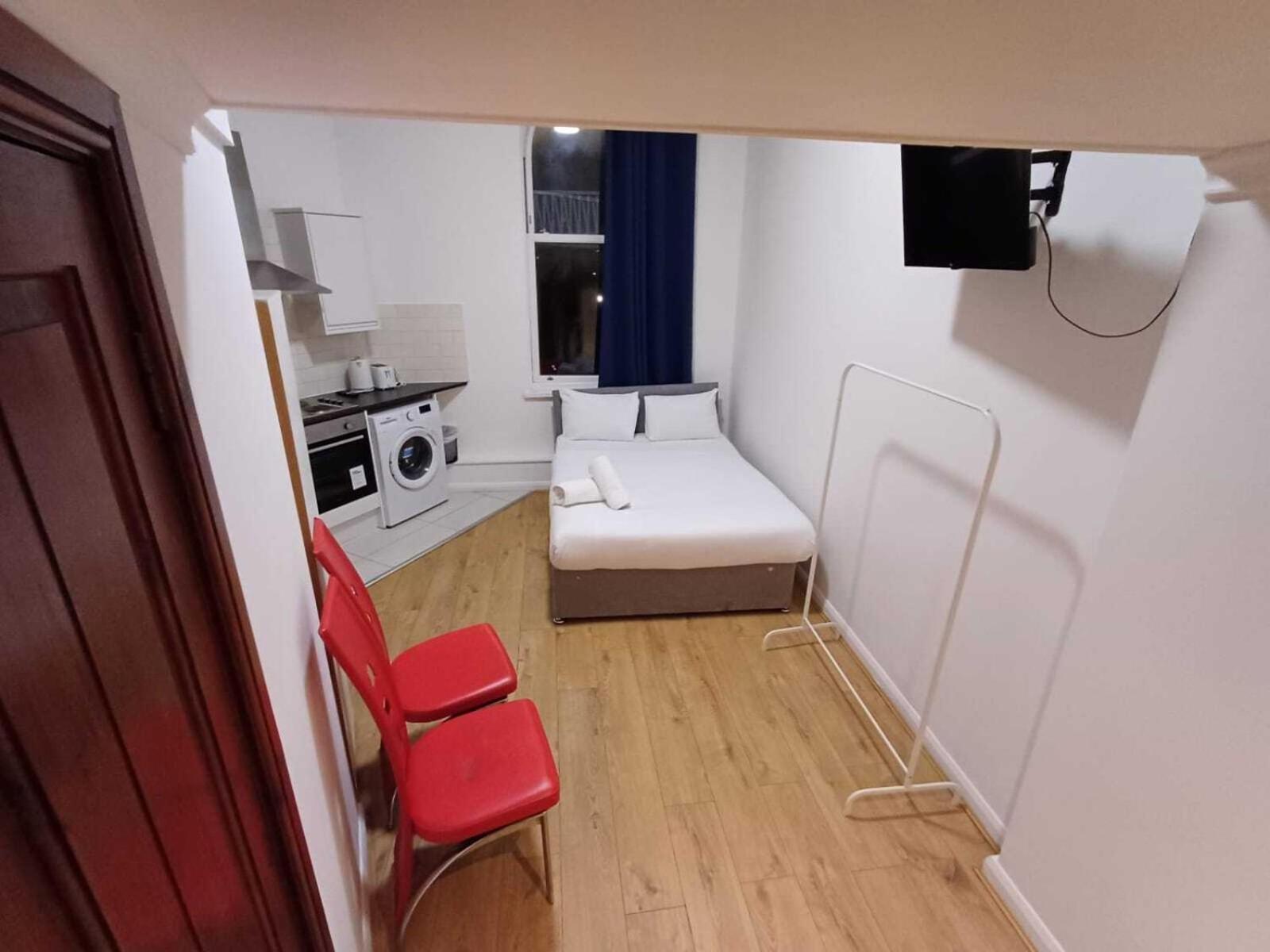 Modern Studios Queenspark Londres Chambre photo